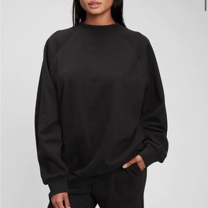GAP vintage soft mockneck oversized black sweatshirt size S